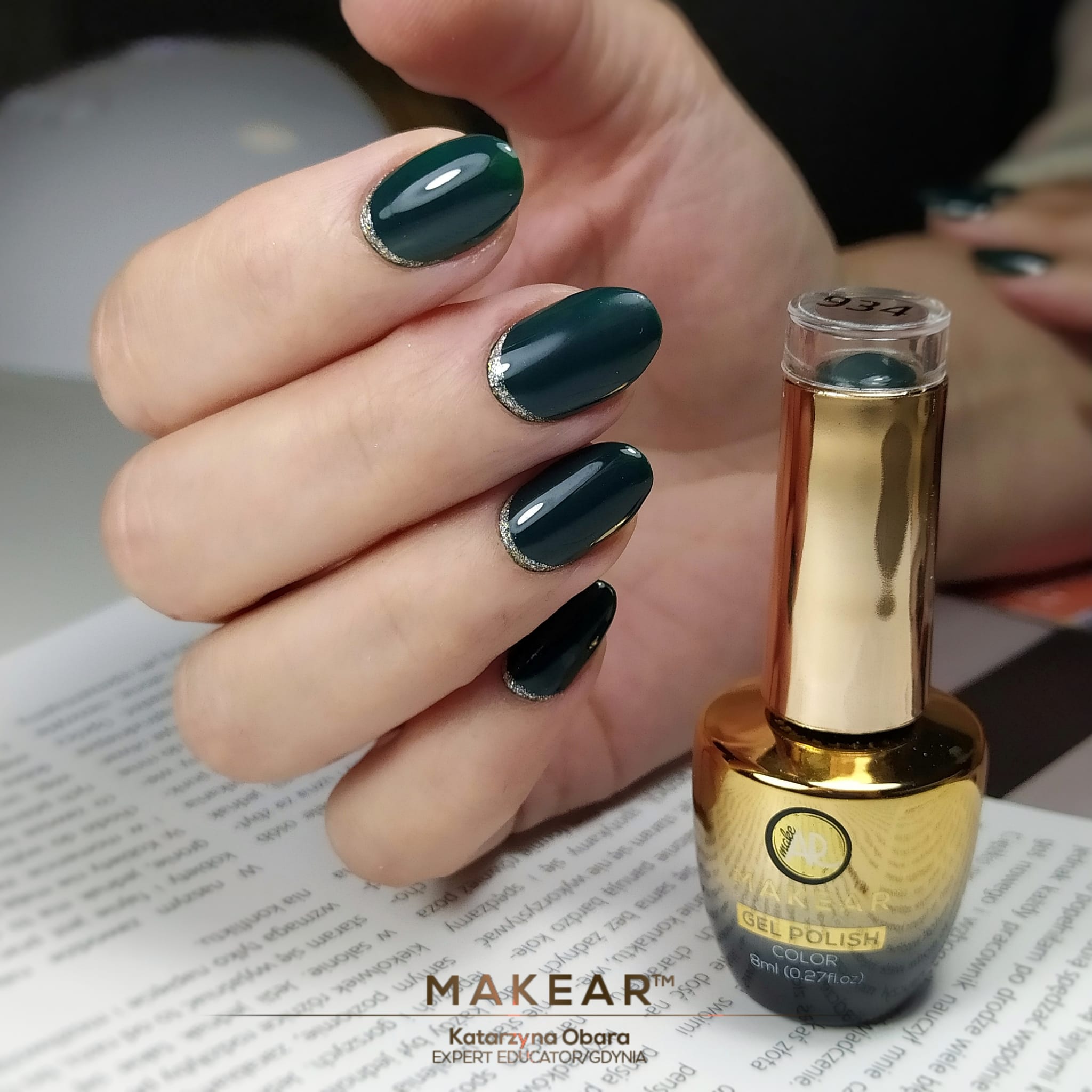 paint-gel-från-känd-märke-makear-no-wipe-painting-makeart-för-att-måla-ornamenter-zhostvo-skuggning-geometri-på-dina-naglar-till-nailart-dinanaglar-silver-gellack-934