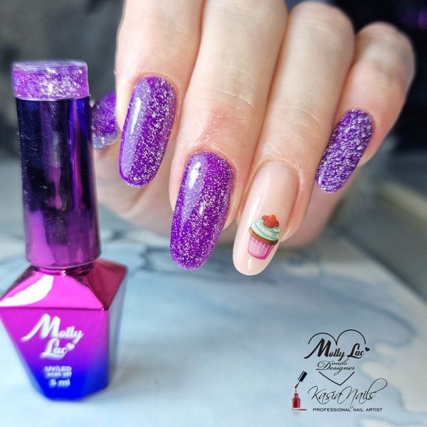 gelpolish-hema-free-mollylac-duo-flashing-lights-dinanaglar-glitter-gellack-MollyLac-603-flash-on-lila-purple-nail-art