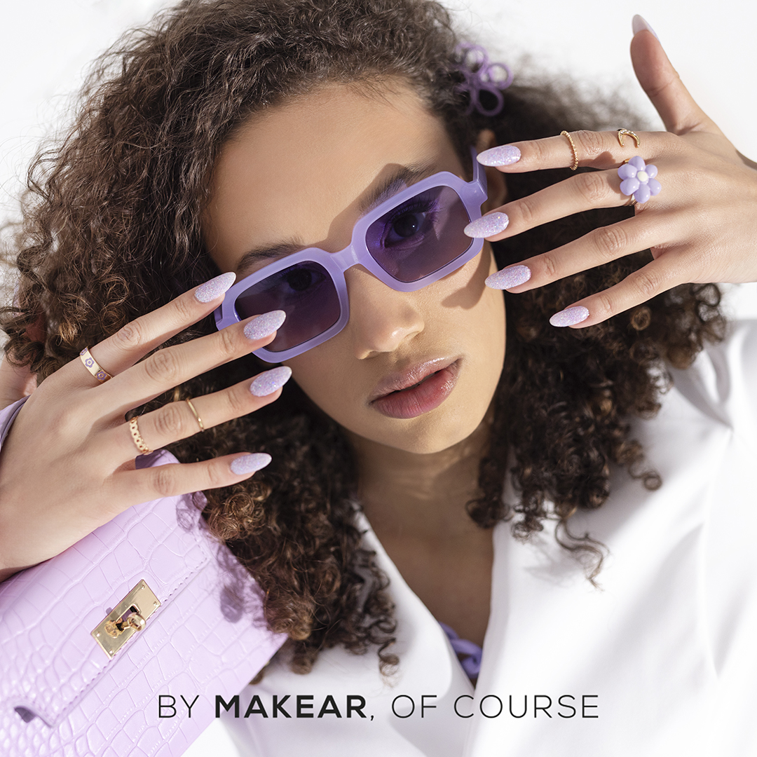 Hema-free-gelpolish-daisy-från-känd-märke-makear-hemafri-gellack-för-dina-naglar-dinanaglar-våren-spring-sommar-623-Joy-lila-nailart
