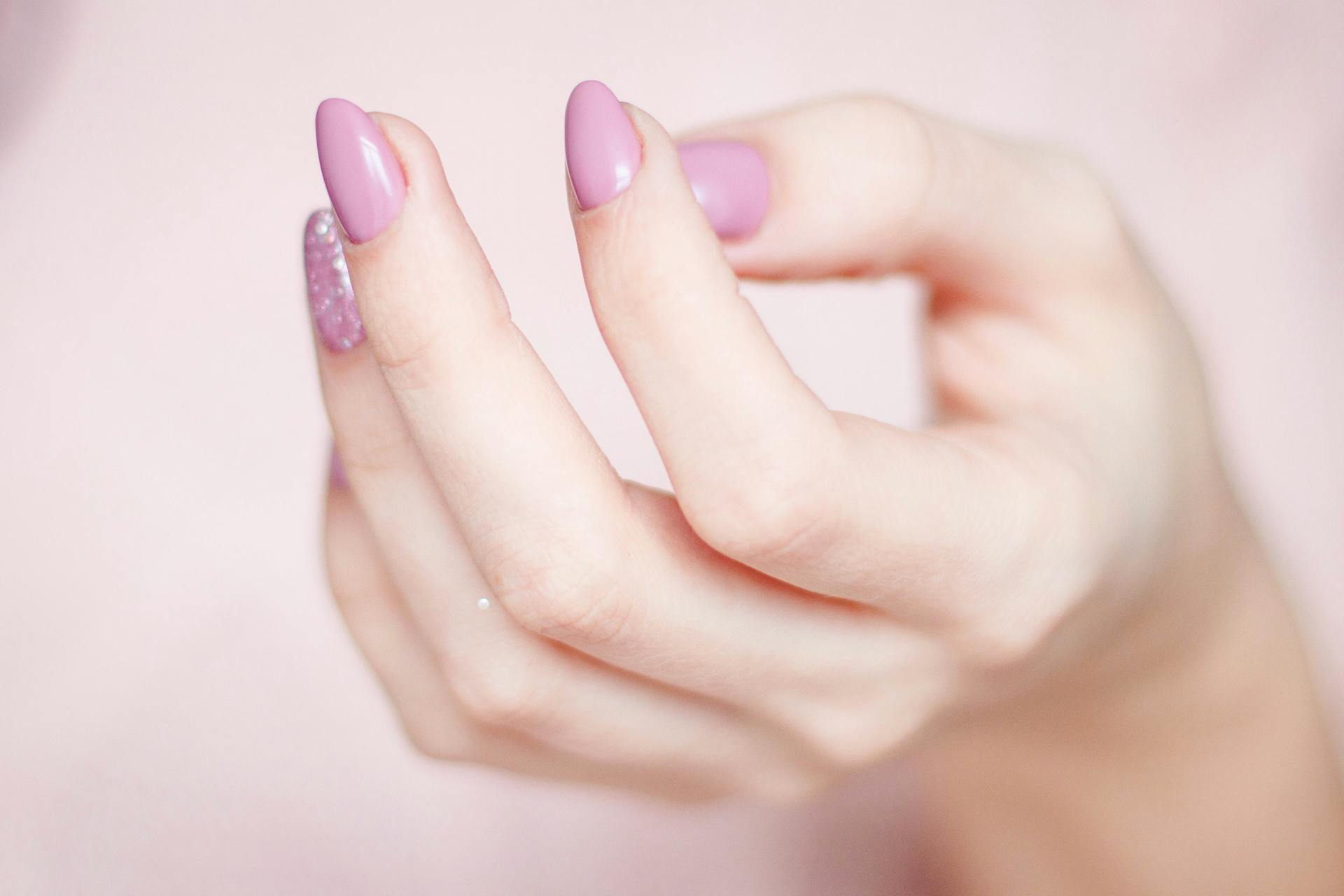 Nageltippar av högsta kvalitet för professionell nagelförlängning och salongsresultat hemma.
