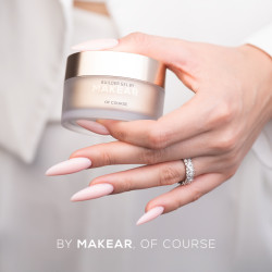 Makear Challengel HG02 Milky Peach – proffsens val för mjuk persikorosa builder gel. Challengel HG02 Milky Peach – HEMA-free builder gel för proffs från Dinanaglar.